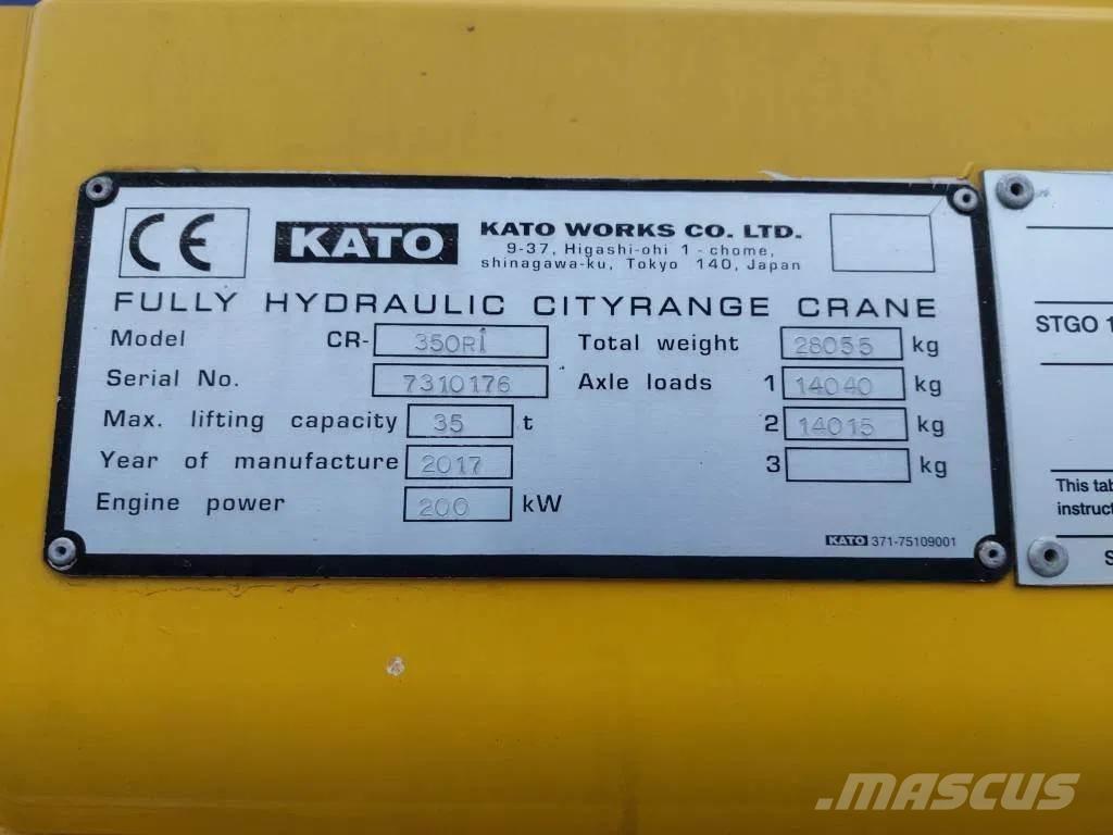 Kato CR 350 Ri Terepdaruk