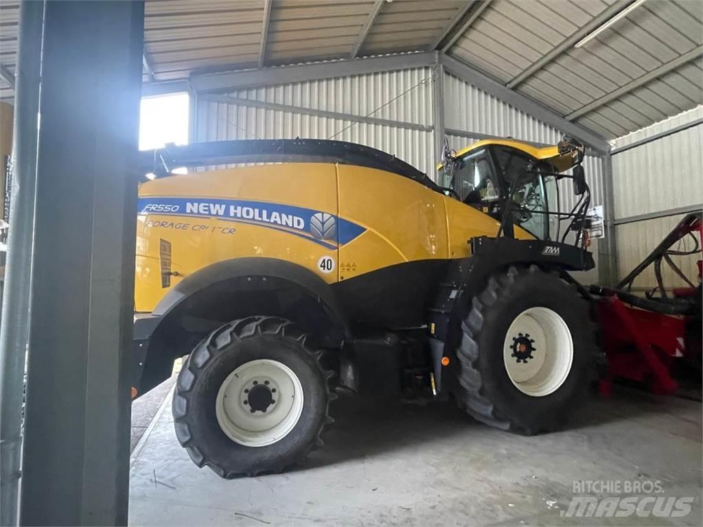 New Holland FR550 Önjáró szecskázók