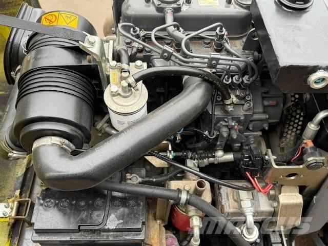 Dynapac CC 800 Ikerdobos hengerek