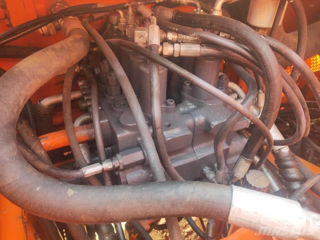 Doosan DH220LC-7 Lánctalpas kotrók