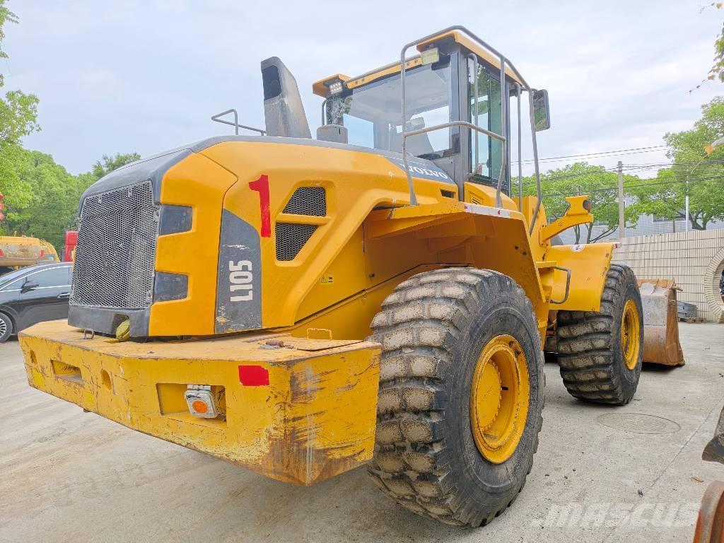 Volvo L 105 Gumikerekes homlokrakodók