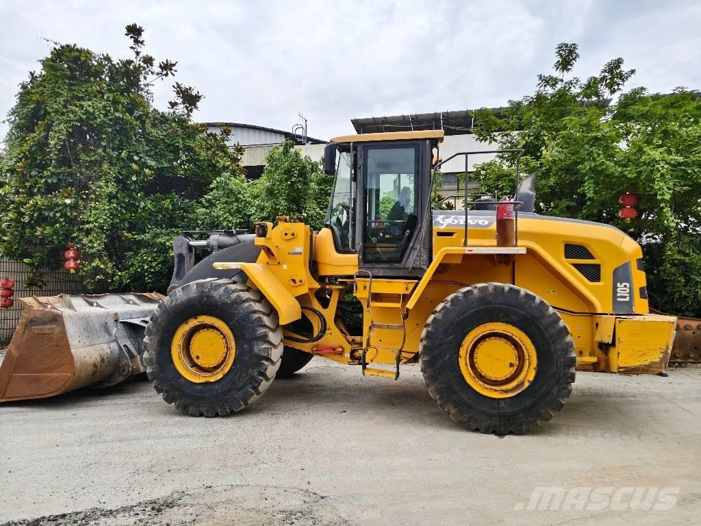 Volvo L 105 Gumikerekes homlokrakodók