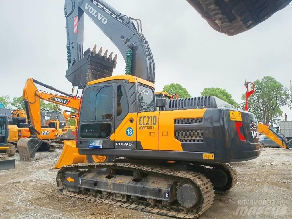 Volvo EC 210 Közepes (midi) kotrók 7 t - 12 t