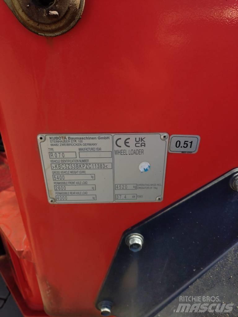 Kubota R 070 Gumikerekes homlokrakodók