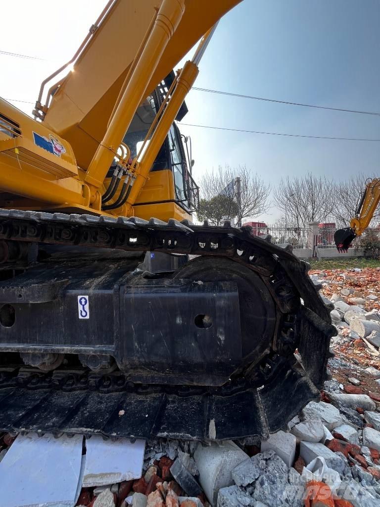 Komatsu PC 200-8N1 Közepes (midi) kotrók 7 t - 12 t