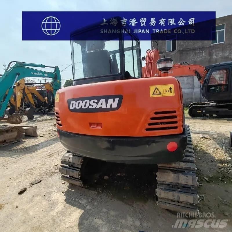 Doosan DH 60-7 Mini kotrók < 7t