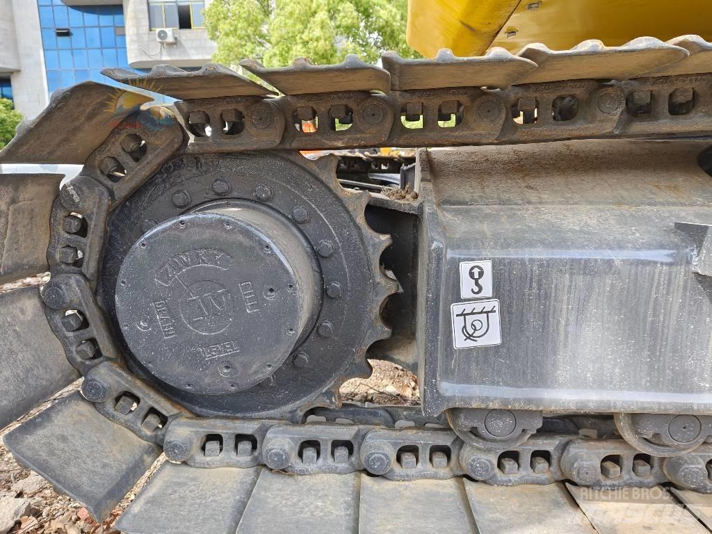 Komatsu PC 130-7 Lánctalpas kotrók