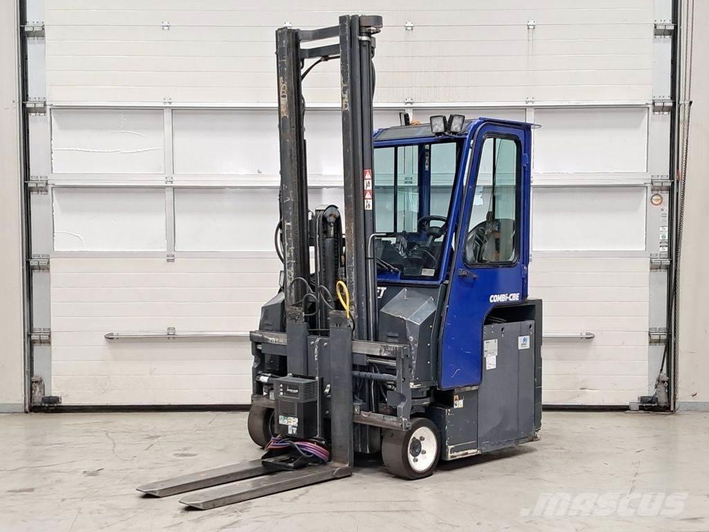 Combilift CBE3000 Oldalvillás targonca