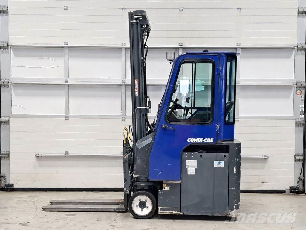 Combilift CBE3000 Oldalvillás targonca