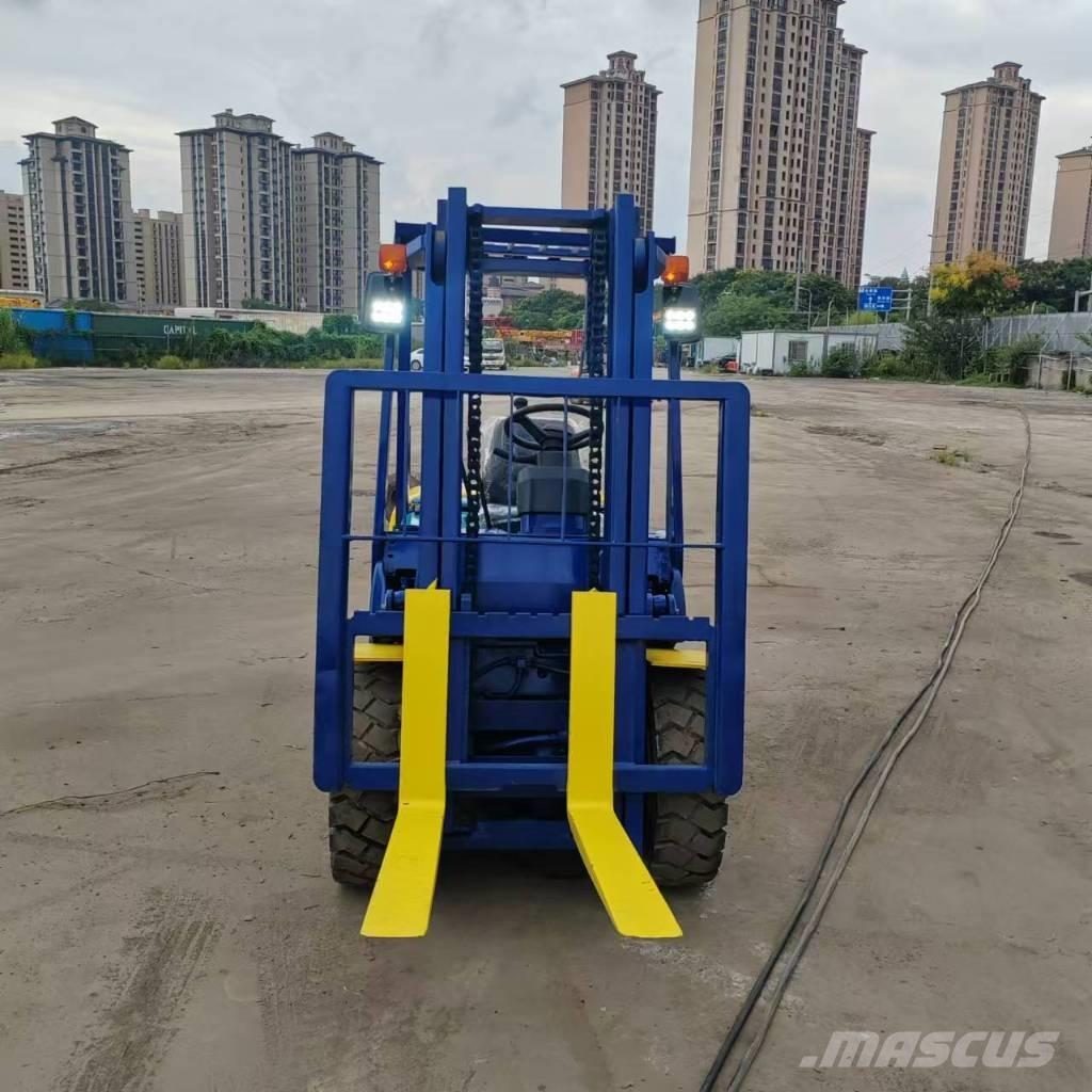 Komatsu FD 30 T-17 Dízel targoncák