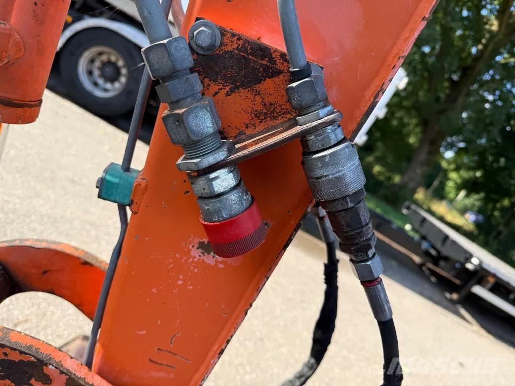 Hitachi ZX30U Mini kotrók < 7t