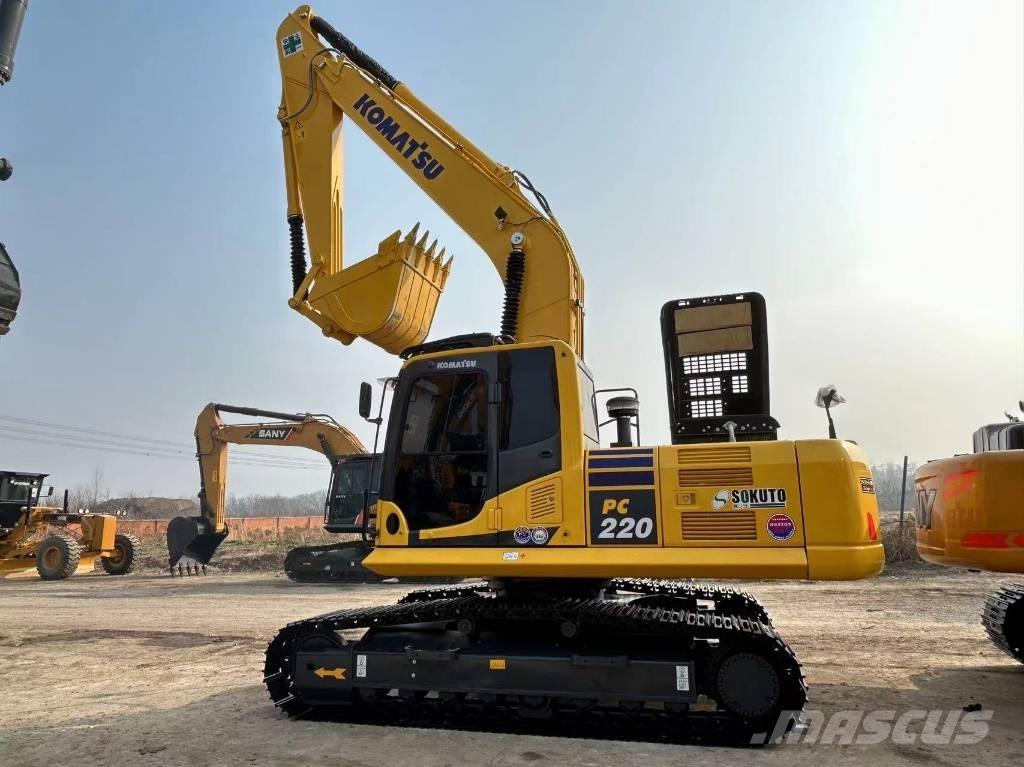 Komatsu 220 Lánctalpas kotrók