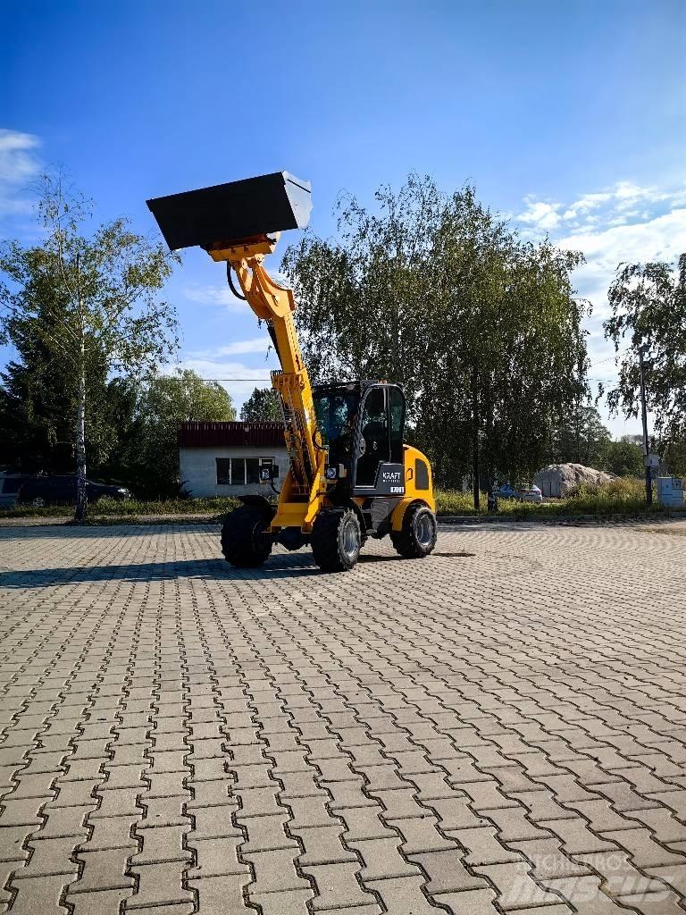 Kraft K780T Teleszkópos gumikerekes rakodók