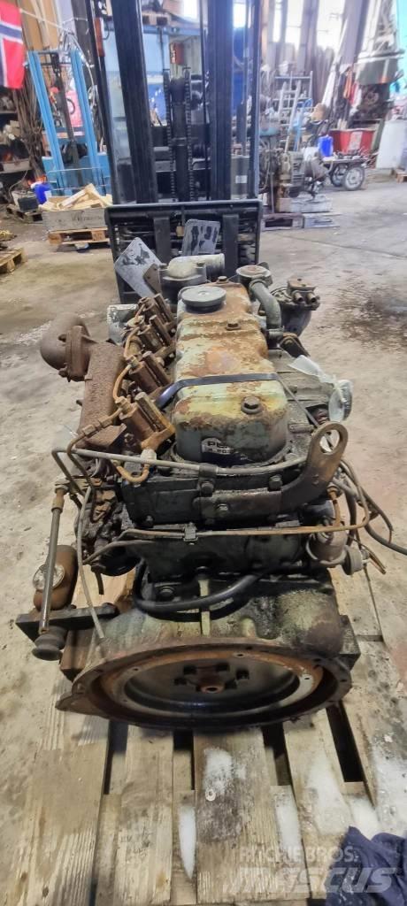 Perkins 4.203 motor Motorok