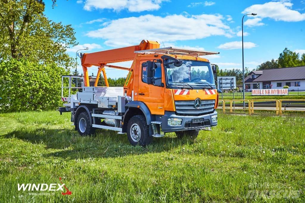 Palfinger P 250 BK Teherautóra szerelt emelők és állványok