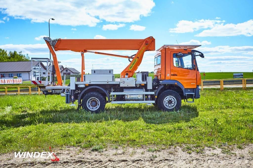 Palfinger P 250 BK Teherautóra szerelt emelők és állványok