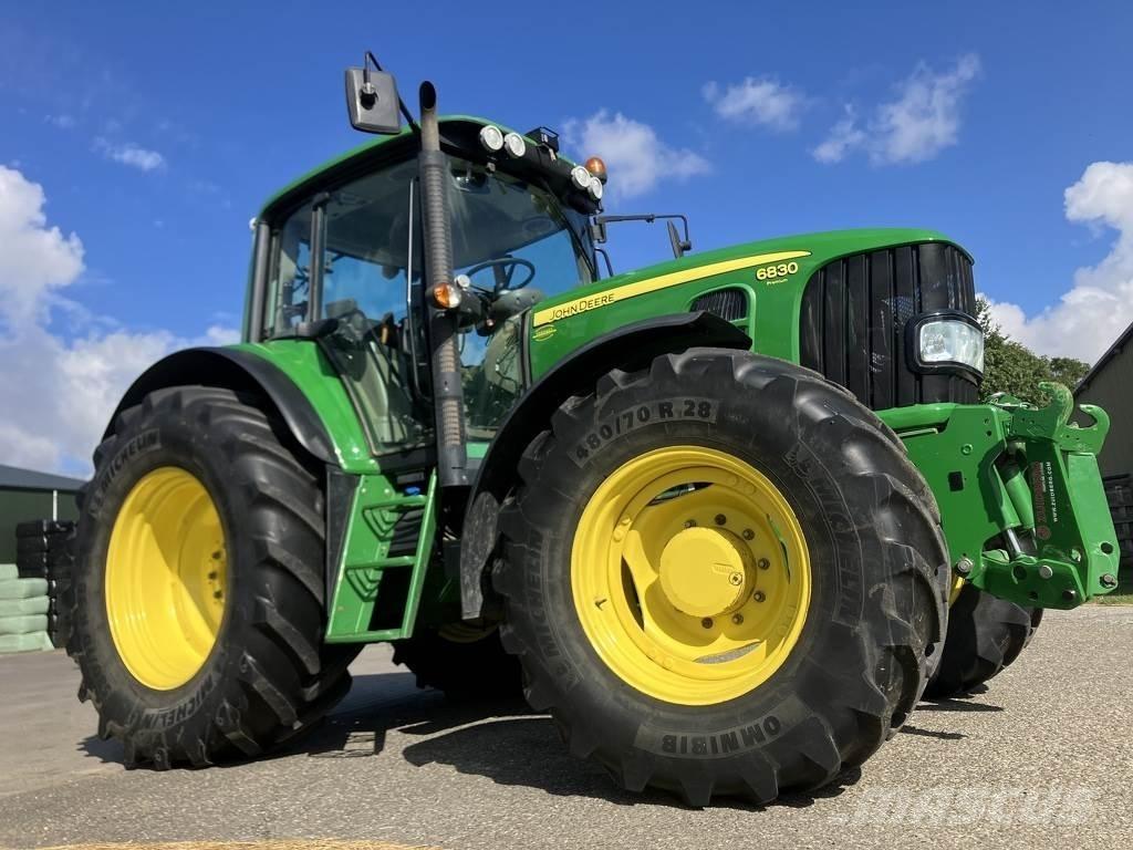 John Deere 6830 Traktorok