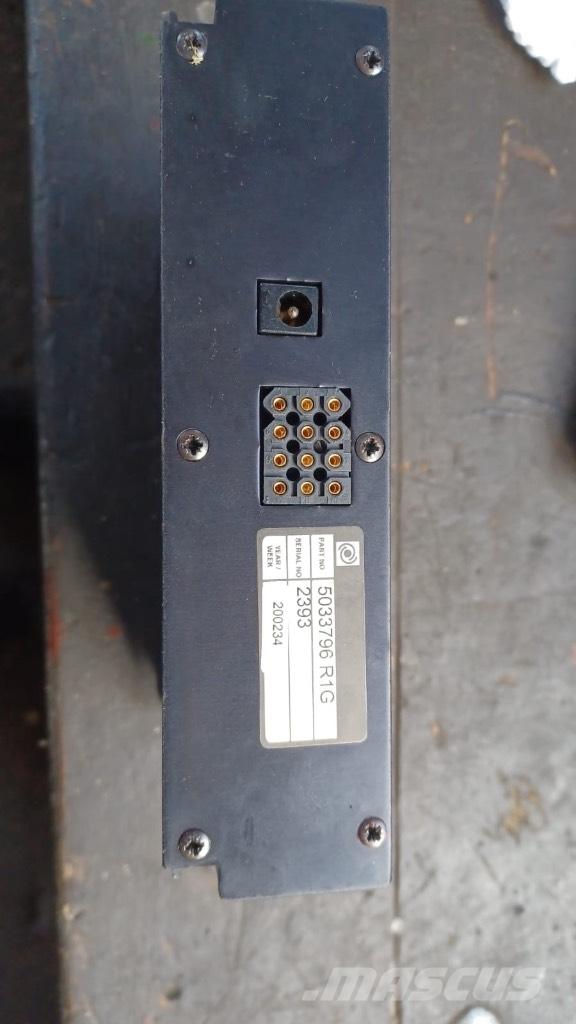 Valmet 911.1 Betakarítók