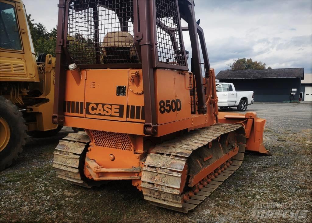 CASE 850 D lánctalpas dózerek