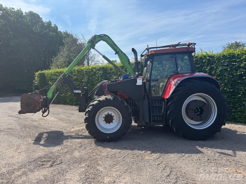 CASE CVX1155 Traktorok