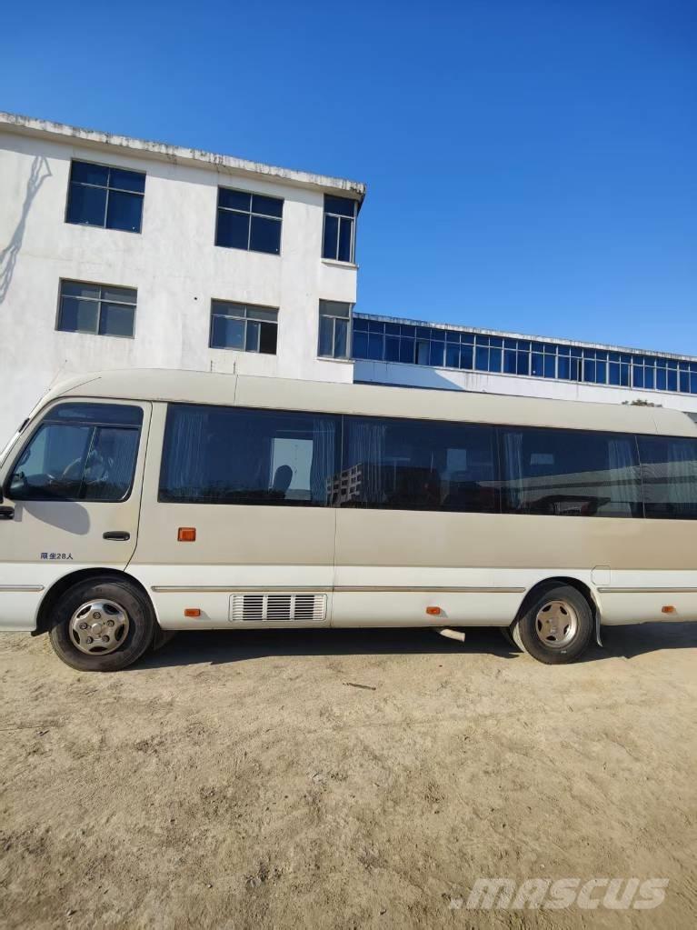 Toyota Coaster Távolsági buszok