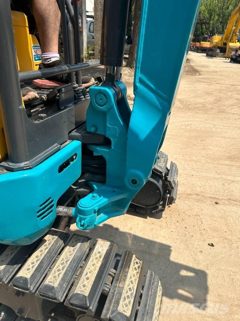 Kubota U15 Lánctalpas kotrók