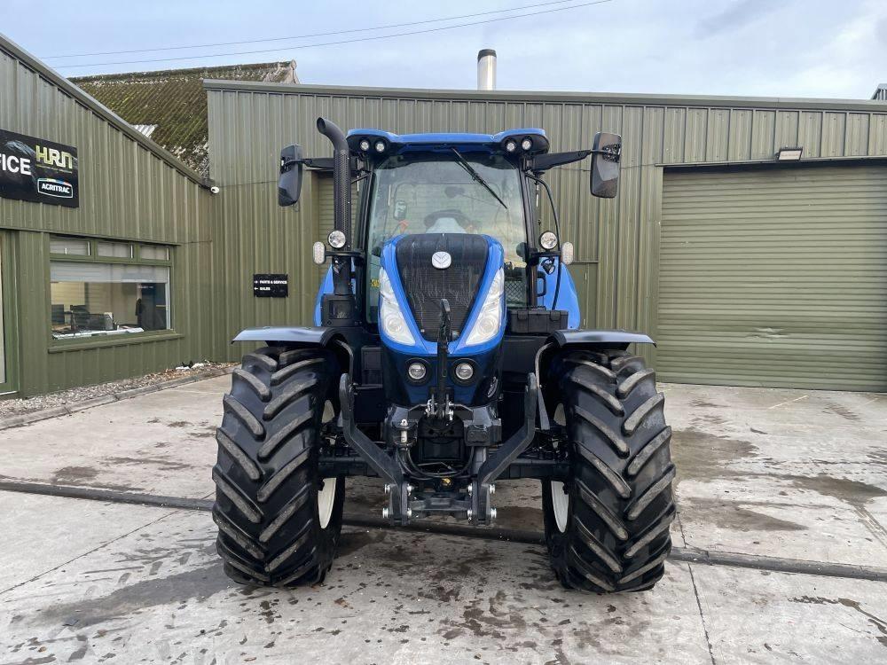 New Holland T 7.210 Traktorok