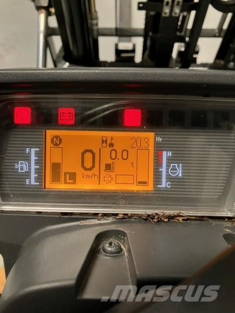 Mitsubishi FD25N3 Dízel targoncák