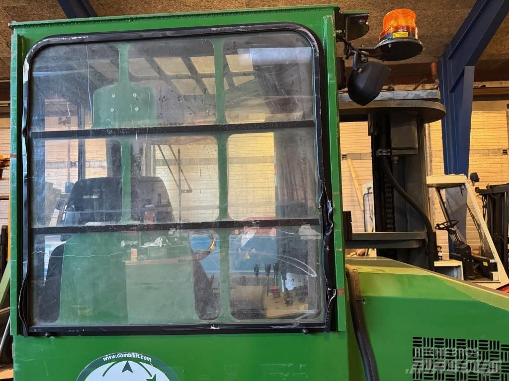 Combilift C 4000 Tolóoszlopos négyutas targonca