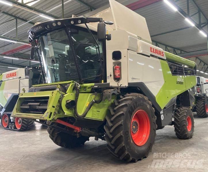 CLAAS LEXION 6800 Kombájnok