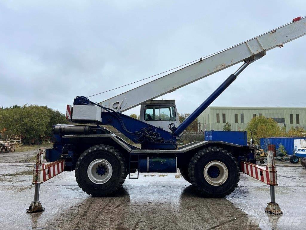 Coles Huskey 630S Mobil daruk