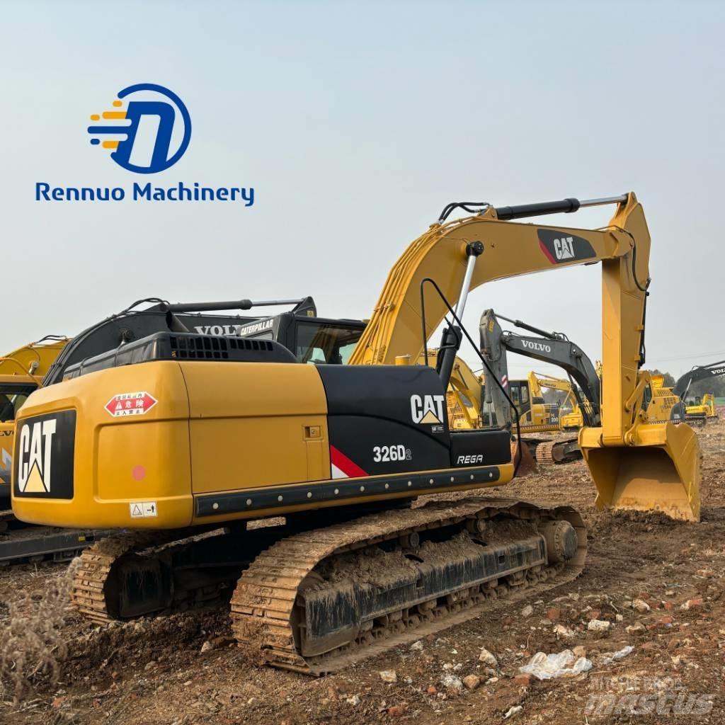 CAT 326D2 Lánctalpas kotrók