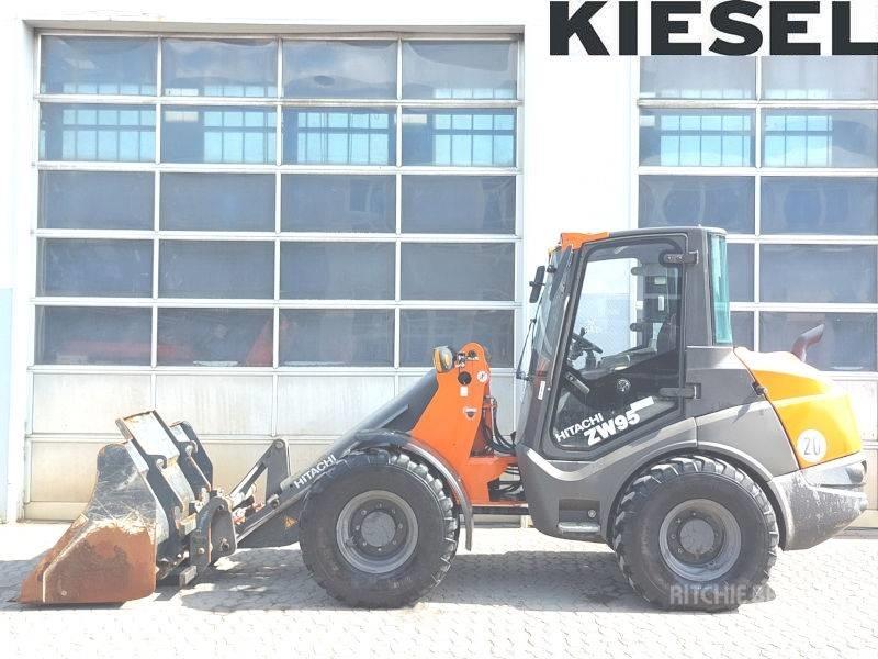 Hitachi ZW 95-6 Kompaktrakodók