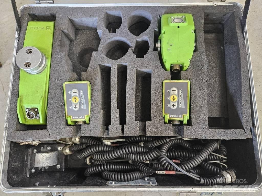 Vögele SUPER 1300-3i Aszfalt terítõ gépek