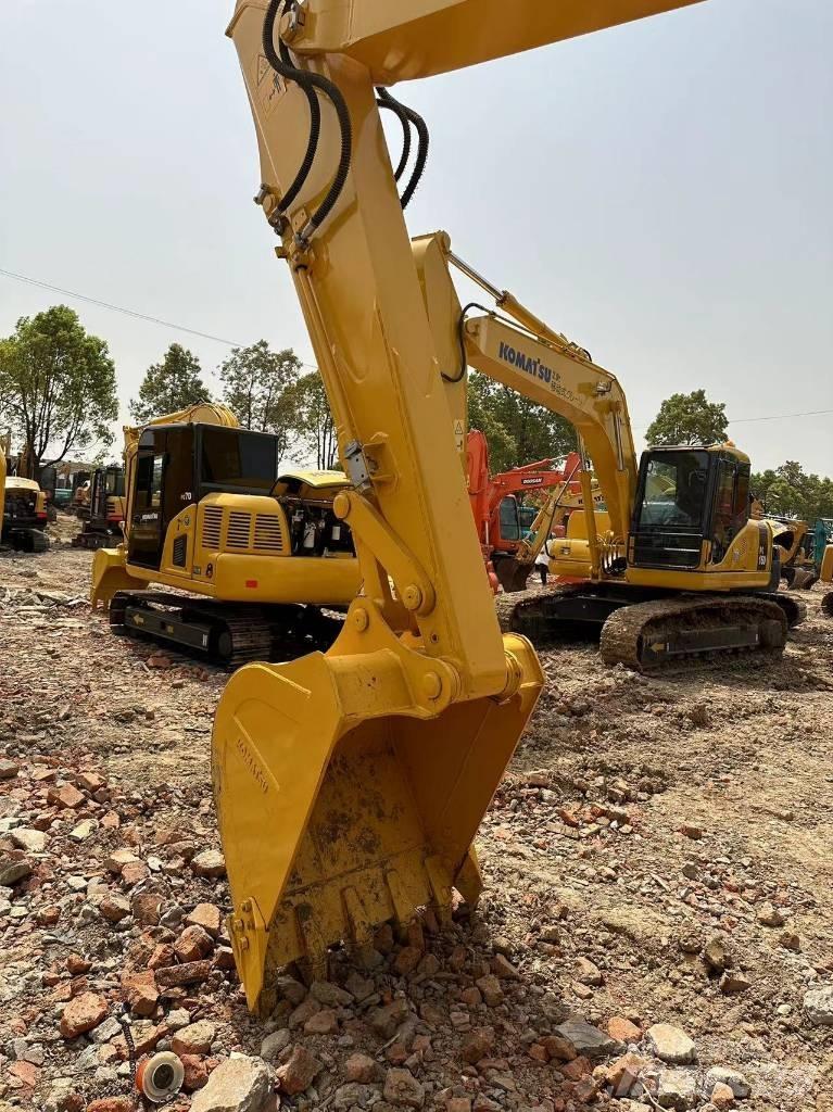 Komatsu PC 120-8 Lánctalpas kotrók