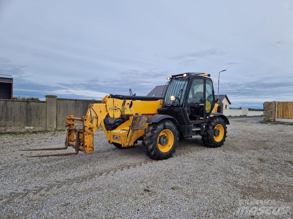 JCB 535140 Teleszkópos rakodók