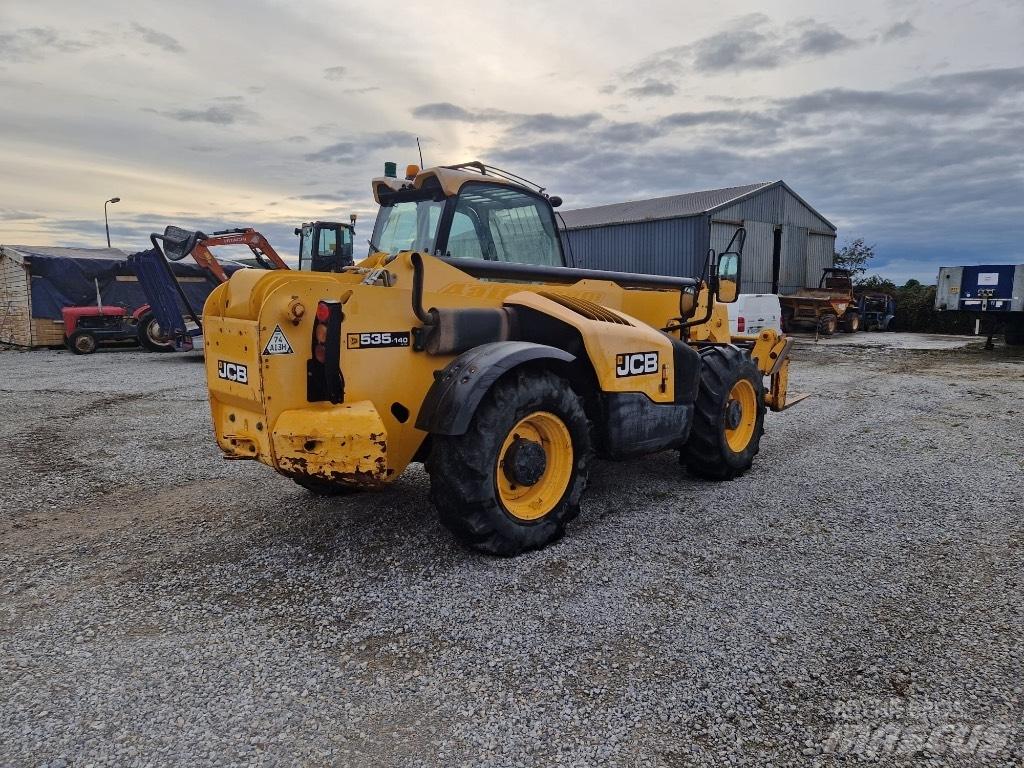 JCB 535140 Teleszkópos rakodók