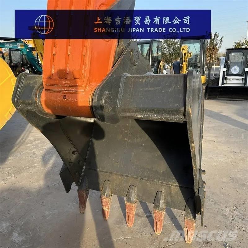 Doosan DX 300 Lánctalpas kotrók