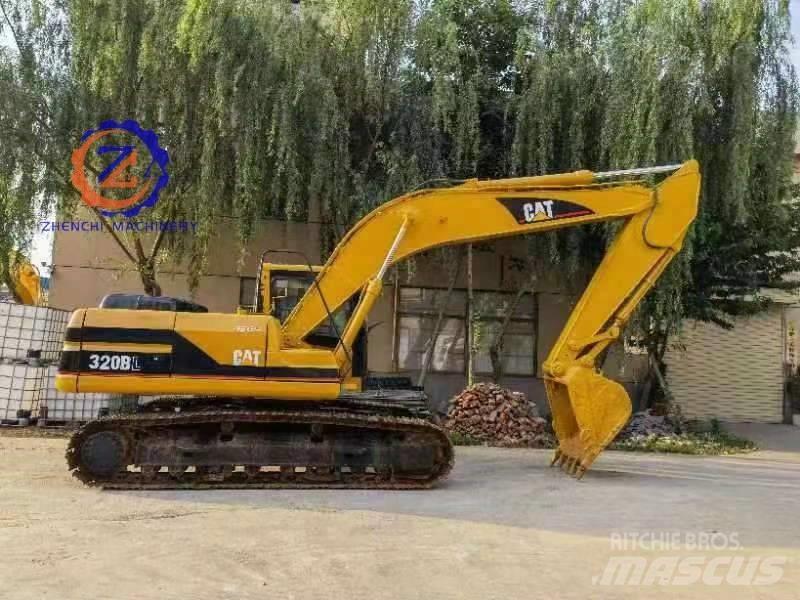 CAT 320 B L Lánctalpas kotrók