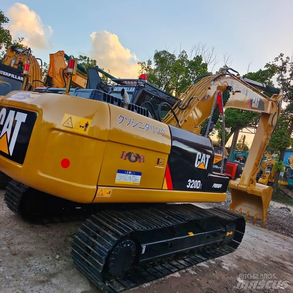 CAT 320 D Lánctalpas kotrók