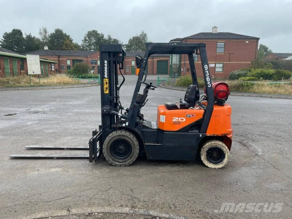 Doosan G 20 Gázüzemű targoncák
