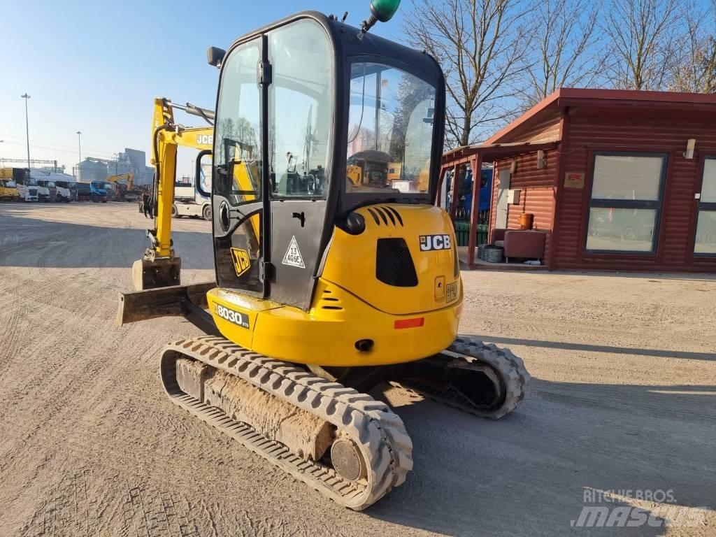 JCB 8030 ZTS Mini kotrók < 7t