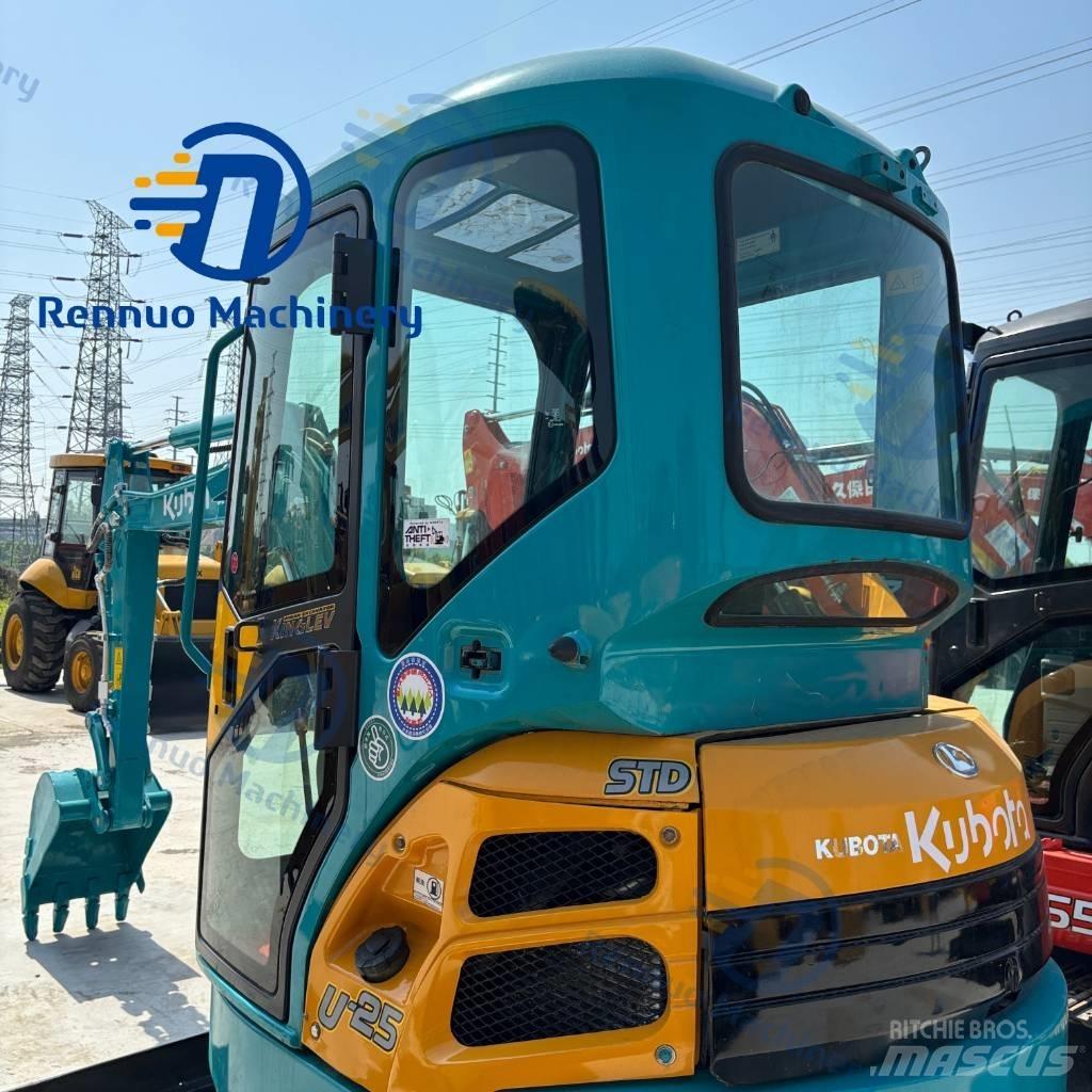 Kubota U 25 Mini kotrók < 7t