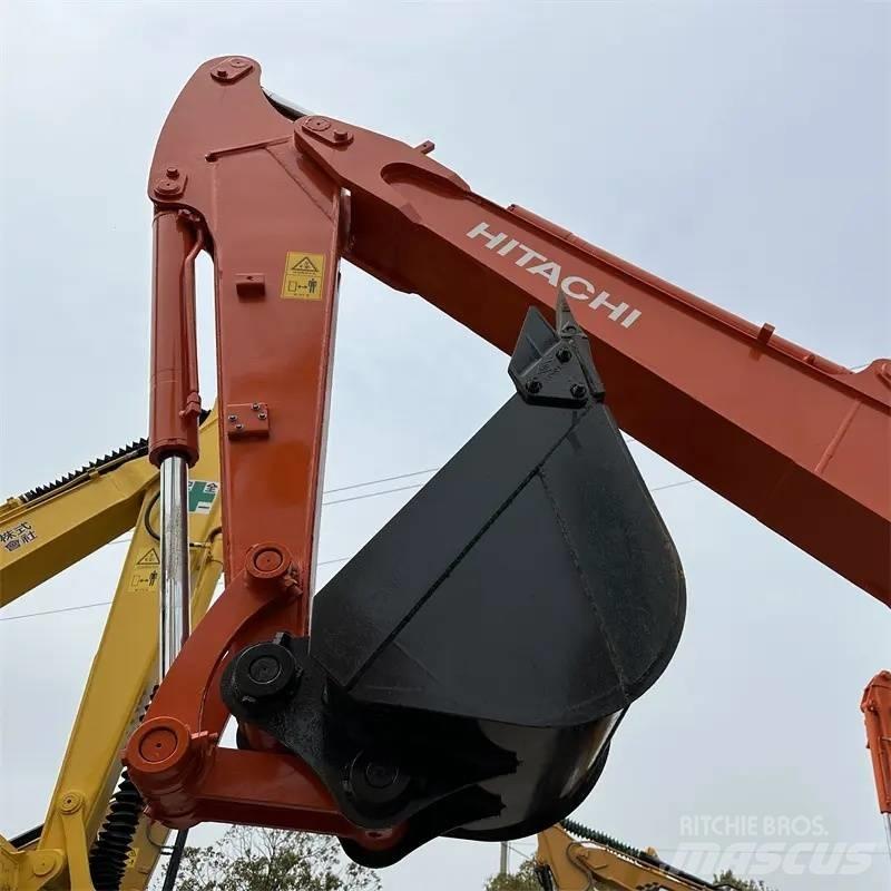 Hitachi ZX 60 Mini kotrók < 7t