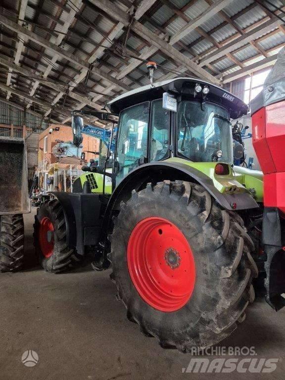 CLAAS Arion 610 CIS Traktorok