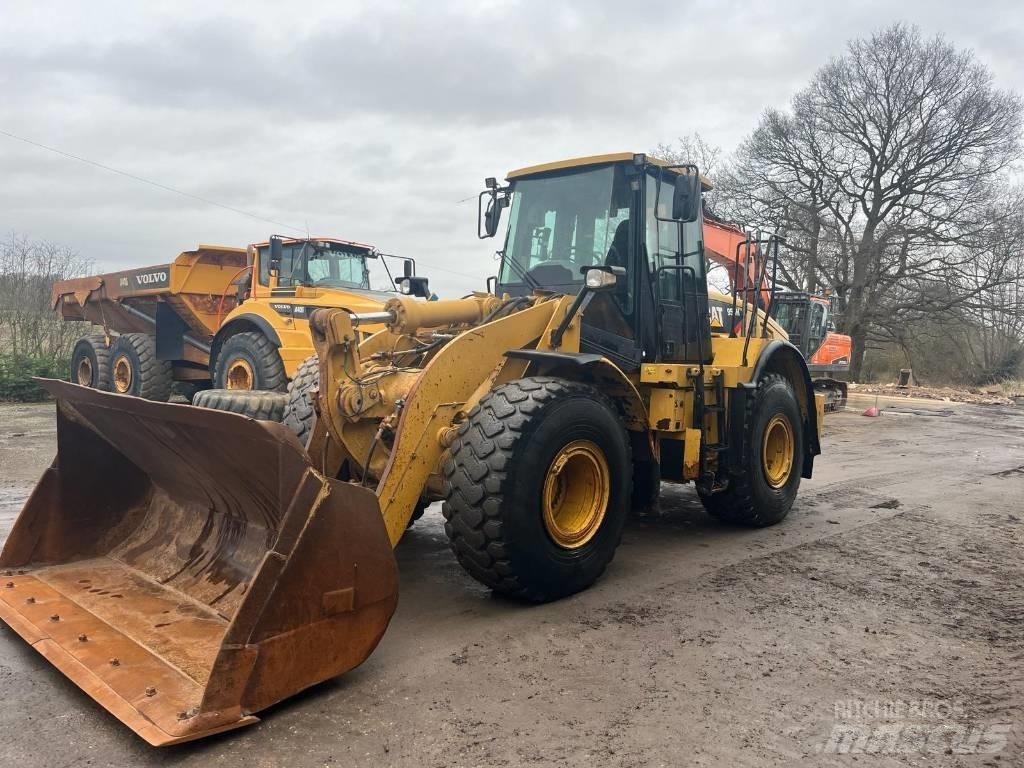 CAT 950 H Gumikerekes homlokrakodók
