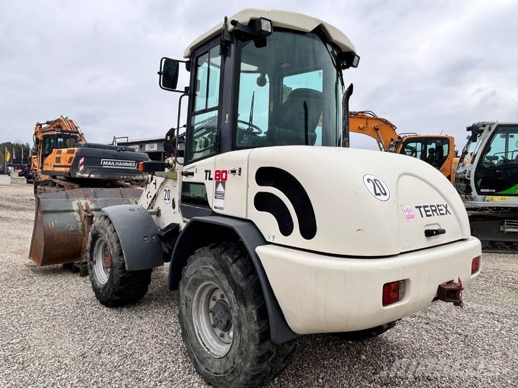 Terex TL 80 Gumikerekes homlokrakodók