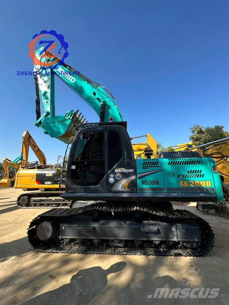 Kobelco SK 200 Lánctalpas kotrók