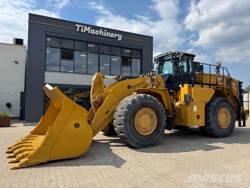 CAT 988K XE Gumikerekes homlokrakodók