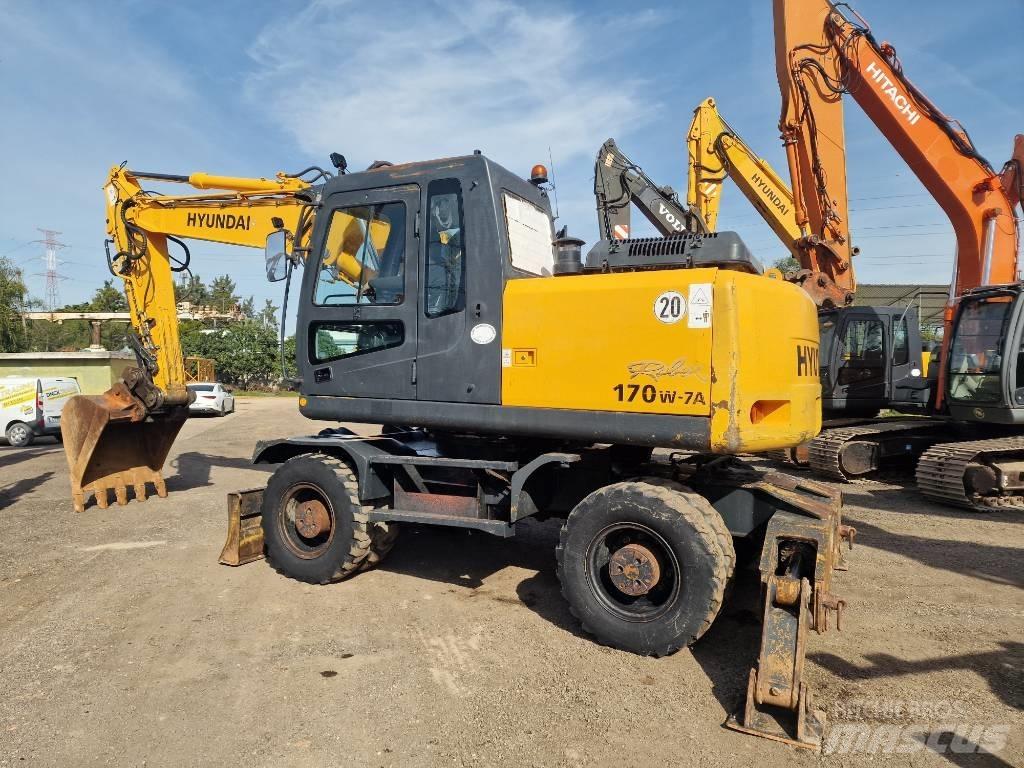 Hyundai R 170 W Gumikerekes kotrók